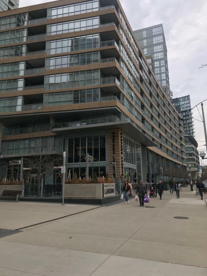 Toronto Downtown Luxurious Stylish 3 Bedroom 3 Bath 2 Balconies Near Rogers Centre Lakeview Condo 외부 사진